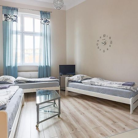 Three Single Beds Apartment ทอรูน ภายนอก รูปภาพ