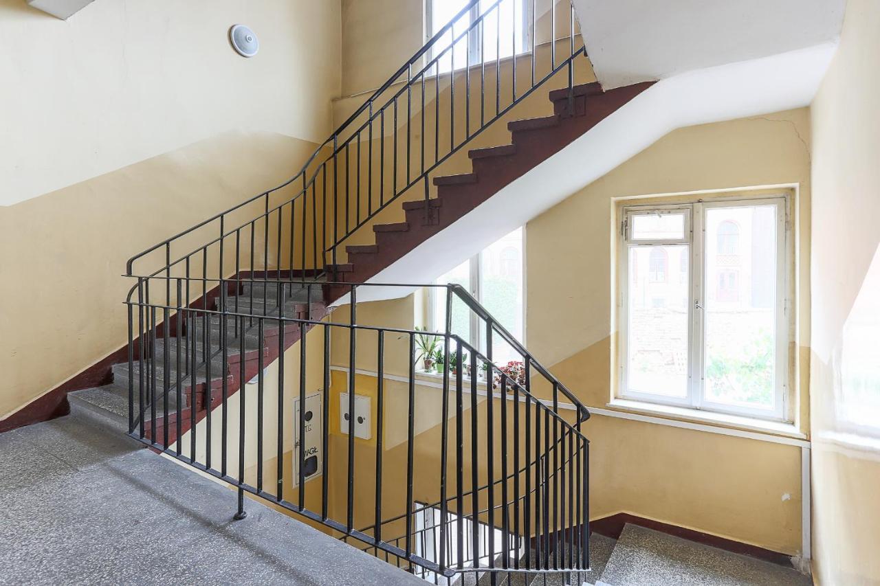 Three Single Beds Apartment ทอรูน ภายนอก รูปภาพ